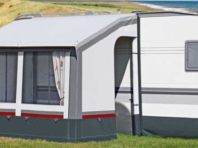 Wintertent Brand Pamir als deeltent 2