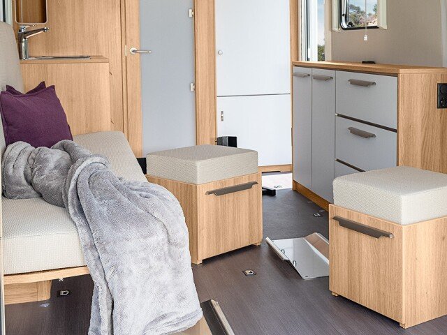 ktg knaus 2018 2019 deseo interieur 1366 rz