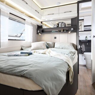 2026 WW Excellent 495 WFB innen Betten q BEAR