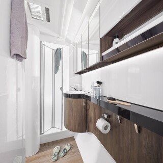 2026 WW Prestige 560 WLU innen Dusche h BEAR v2