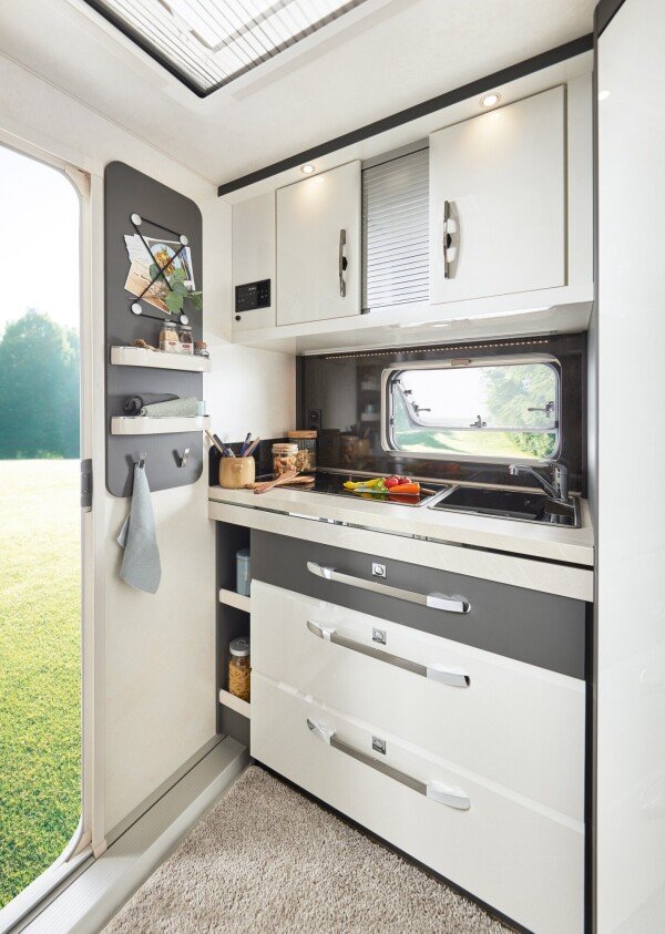 2026 ww excellent 460sl innen heckkueche q BEAR PRESSE