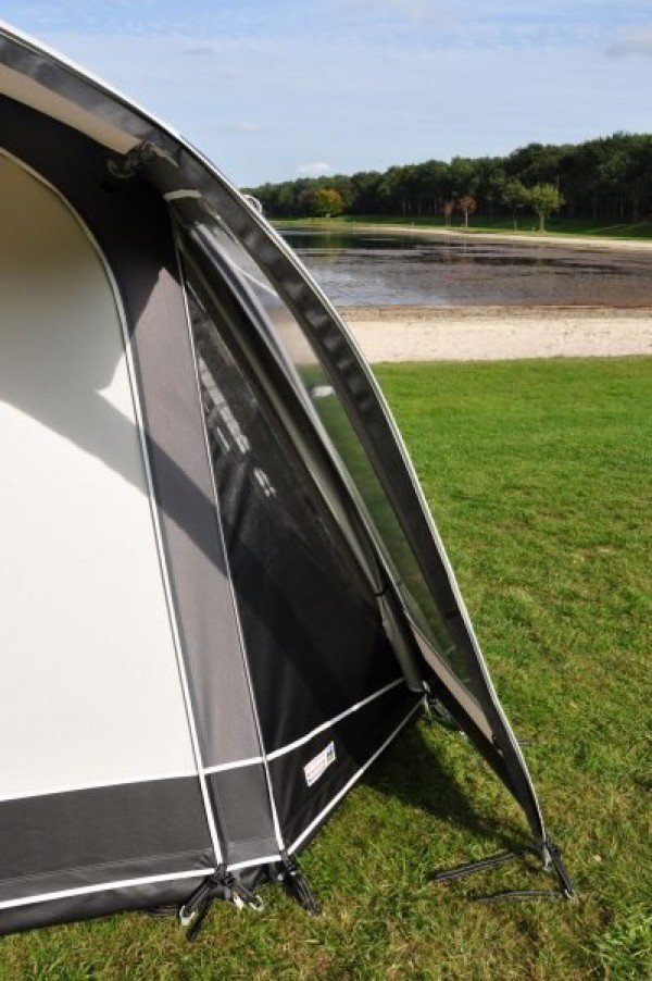 ventilatie voorzijde 399x600 ScaleWidthWzYwMF0