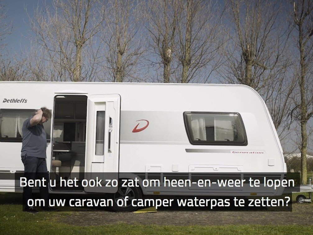 Nooit meer heen-en-weer lopen maar snel én gemakkelijk een perfect waterpas staande caravan of camper met de E-leveller van E-Trailer!